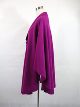 Lataa kuva Galleria-katseluun, Magentanpunainen huovutettu villaviitta