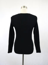 Lataa kuva Galleria-katseluun, Musta kietaisumallinen puuvillaneule M