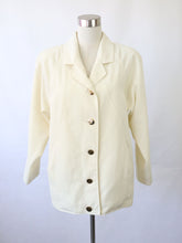 Lataa kuva Galleria-katseluun, Bewell made in Finland kotimainen vintage luonnonvalkoinen villasekoitekankainen takki 36