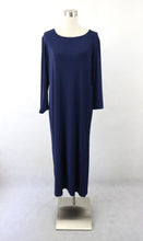 Lataa kuva Galleria-katseluun, Brivatar Pori made in Finland sininen maksimekko joustavaa kangasta 42