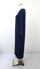 Lataa kuva Galleria-katseluun, Tummansininen pitkähihainen mekko 42