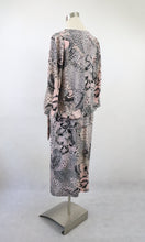 Lataa kuva Galleria-katseluun, Vaaleanpunainen kuviollinen mekko 38