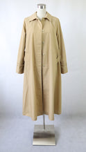 Lataa kuva Galleria-katseluun, Beige pitkä trenssitakki 42