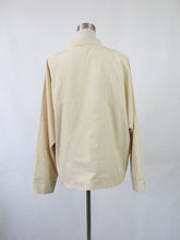 Lataa kuva Galleria-katseluun, Luonnonvalkoinen oversize takki