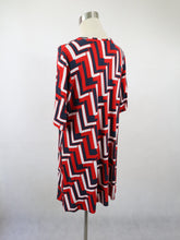 Lataa kuva Galleria-katseluun, Kuviollinen lyhythihainen trikootunika L