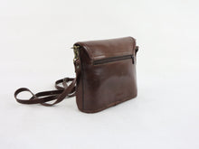 Lataa kuva Galleria-katseluun, Ruskea olkalaukku