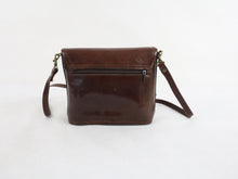 Lataa kuva Galleria-katseluun, Ruskea olkalaukku