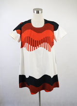 Lataa kuva Galleria-katseluun, Kirjokangas Helsinki lyhythihainen kuviollinen kotimainen vintage tunika