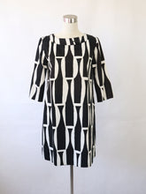 Lataa kuva Galleria-katseluun, Mustavalkoinen kuviollinen mekko 38