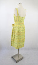 Lataa kuva Galleria-katseluun, Keltainen kuviollinen mekko 38