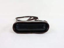 Lataa kuva Galleria-katseluun, Musta olkalaukku ruskein somistein