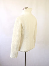 Lataa kuva Galleria-katseluun, Luonnonvalkoinen tikkitakki 36