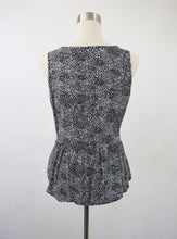 Lataa kuva Galleria-katseluun, Mustavalkoinen kuviollinen toppi 38