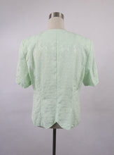 Lataa kuva Galleria-katseluun, Vaaleanvihreä kuviopintainen paitajakku L