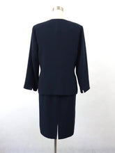 Lataa kuva Galleria-katseluun, Tummansininen jakkupuku 36/38