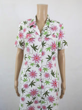 Lataa kuva Galleria-katseluun, Valkoinen kukkakuosinen maksimekko 36