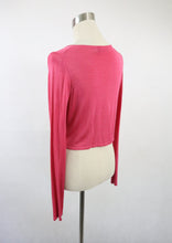 Lataa kuva Galleria-katseluun, Vadelmanpunainen neulebolero XS