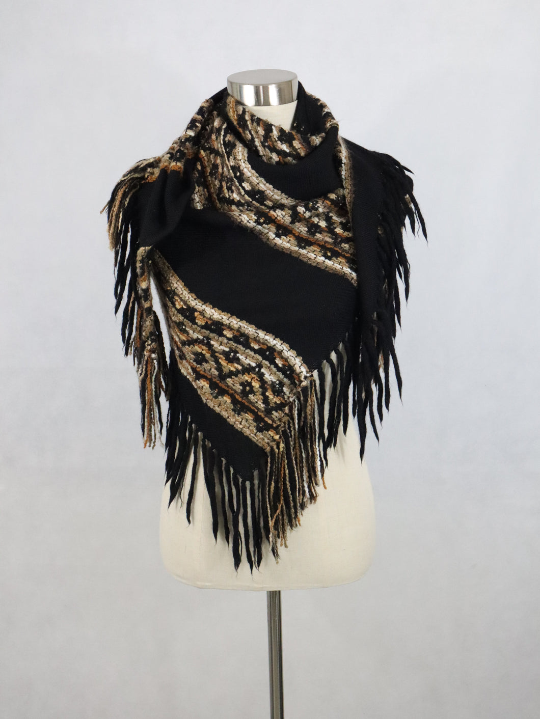 Arola made in Finland kotimainen vintage iso hapsullinen villahuivi