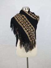 Lataa kuva Galleria-katseluun, Iso hapsullinen villahuivi