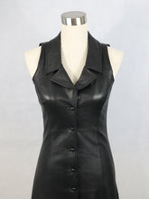 Lataa kuva Galleria-katseluun, Nahkainen iltapuku