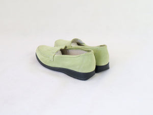 Pistaasinvihreät mokkanahkaiset loaferit 4½