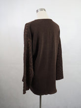 Lataa kuva Galleria-katseluun, Ruskea pallokuvioinen neulepaita M