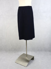 Lataa kuva Galleria-katseluun, Tummansininen neulehame L