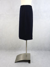 Lataa kuva Galleria-katseluun, Tummansininen neulehame L