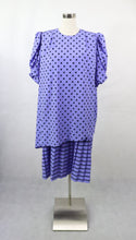 Lataa kuva Galleria-katseluun, Violetti pallokuvioinen mekko 44