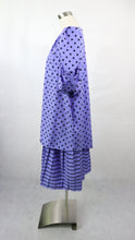 Lataa kuva Galleria-katseluun, Violetti pallokuvioinen mekko 44