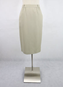 Vaalean beige jakkupuku 34/36