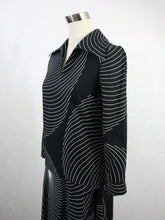 Lataa kuva Galleria-katseluun, Mustavalkoinen kuviollinen hame ja pusero 38