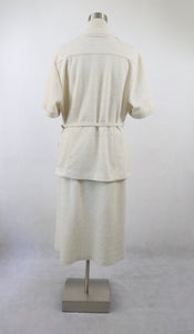 Beige jakkupuku D46