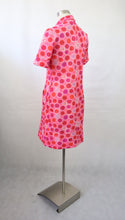 Lataa kuva Galleria-katseluun, Pinkki kuviollinen mekko D38