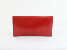 Lataa kuva Galleria-katseluun, Punainen clutch-laukku