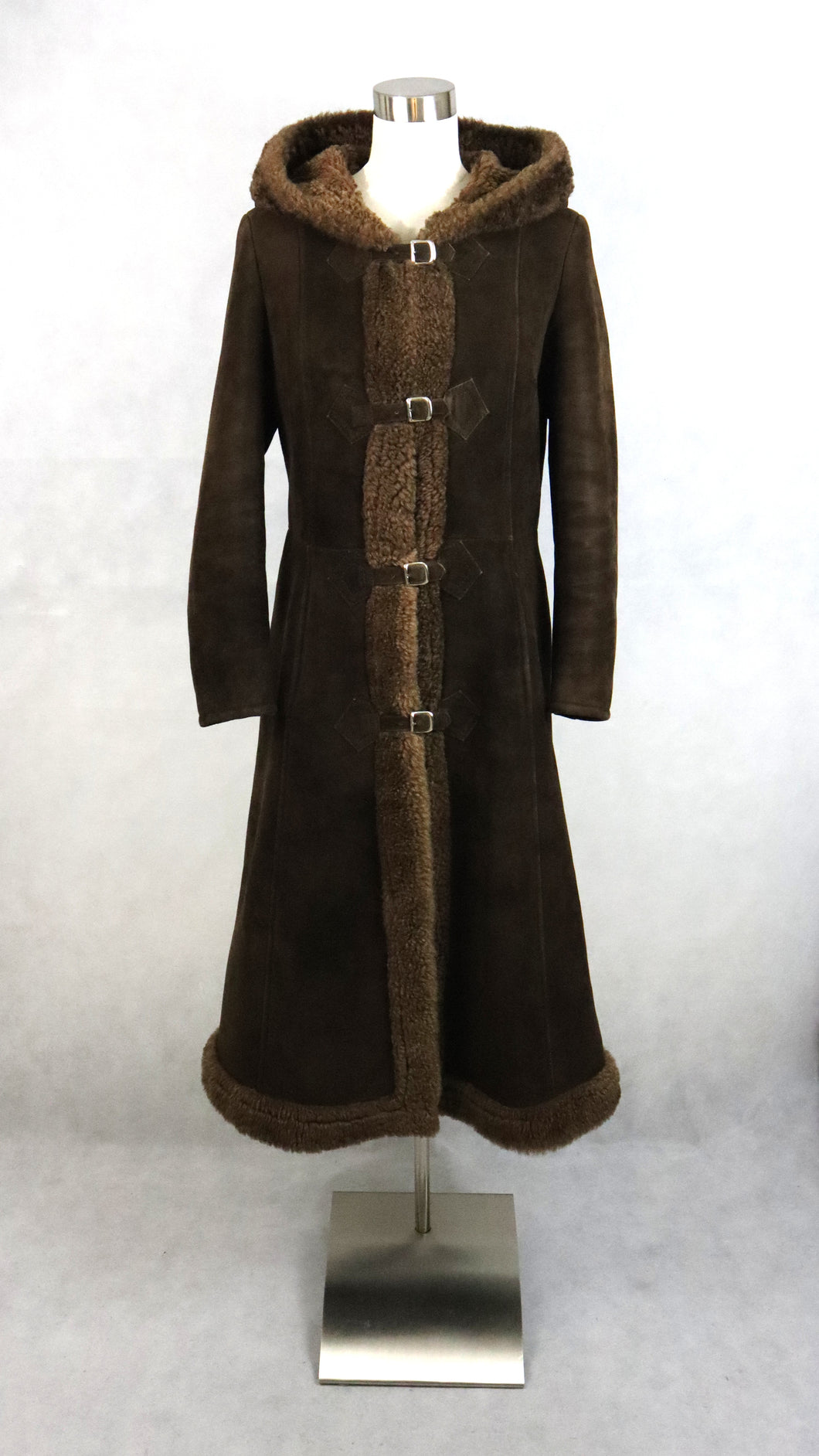 Friitala made in Finland ruskea hupullinen 70-luvun vintage kelsiturkki 40