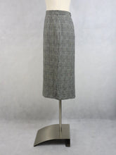 Lataa kuva Galleria-katseluun, Mustavalkoinen ruudullinen hame 40