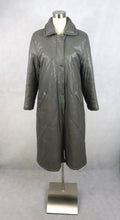 Lataa kuva Galleria-katseluun, Oy R. Lax Ab Kokkola Finland harmaa pitkä topattu nahkatakki 40