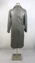 Lataa kuva Galleria-katseluun, Harmaa topattu pitkä nahkatakki 40