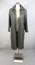 Lataa kuva Galleria-katseluun, Harmaa topattu pitkä nahkatakki 40