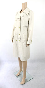 Vaaleanbeige trenssi 42