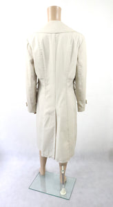 Vaaleanbeige trenssi 42