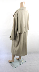 Harmaanbeige oversize trenssi C42