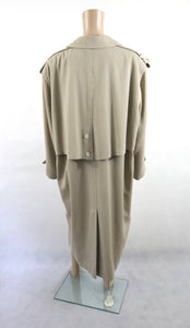 Harmaanbeige oversize trenssi C42