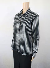 Lataa kuva Galleria-katseluun, Mustavalkoinen raidallinen paitapusero M