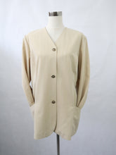 Lataa kuva Galleria-katseluun, Beige raidallinen bleiseri 42
