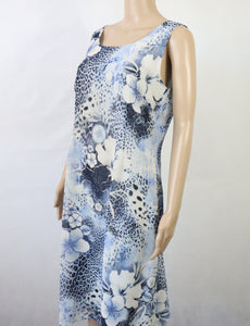 Sinisävyinen kuviollinen puolipituinen mekko 38