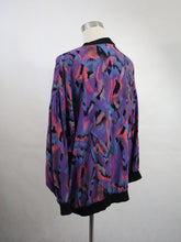 Lataa kuva Galleria-katseluun, Värikäs kuviollinen paitajakku 40
