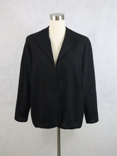 Lataa kuva Galleria-katseluun, NP made in Finland musta villasekoitekankainen kotimainen vintage jakku 42