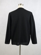 Lataa kuva Galleria-katseluun, Musta villasekoitekankainen jakku 42